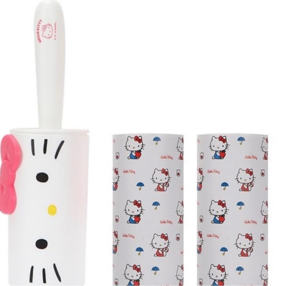 NWT Hello kitty lint roller with refills